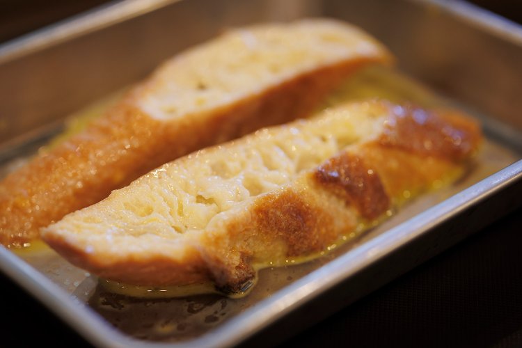 【散歩の達人】古典的フレンチトーストの美学