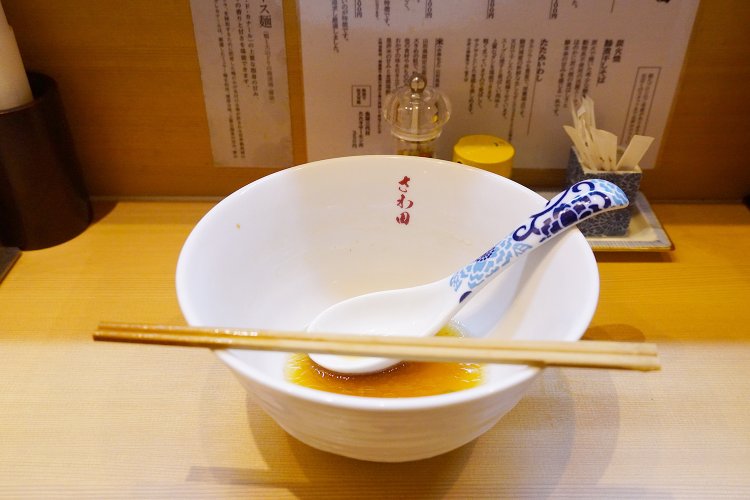 「ごちそうさま」の一コマ。この出汁ならぜんぜん飲み干せる。