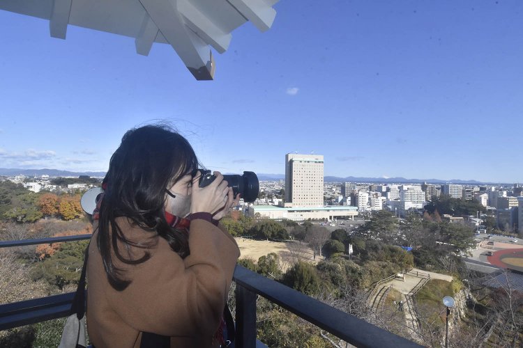 空が綺麗だったので、画角の半分以上を空が占める写真を撮影したちょりんたさん。