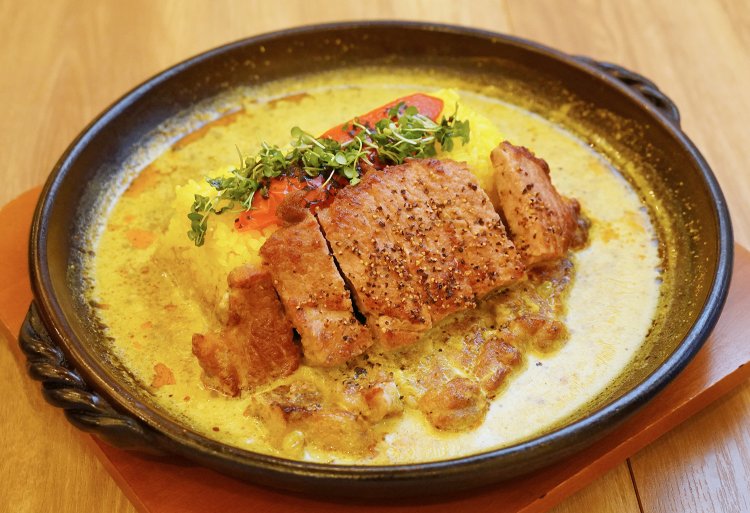 ココナッツミルクの甘い香りがふわ〜っと広がる。