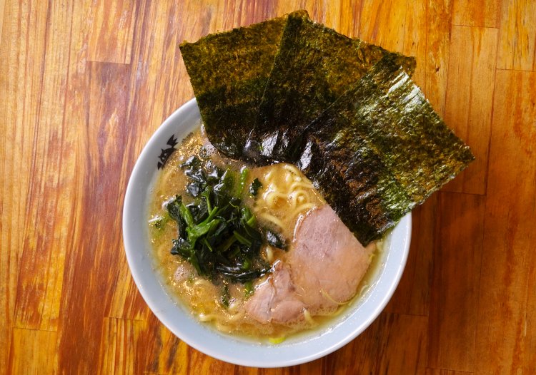 ラーメン 洞くつ家