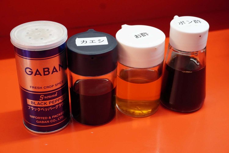 カエシは、より醬油の塩けを求める人におすすめ。