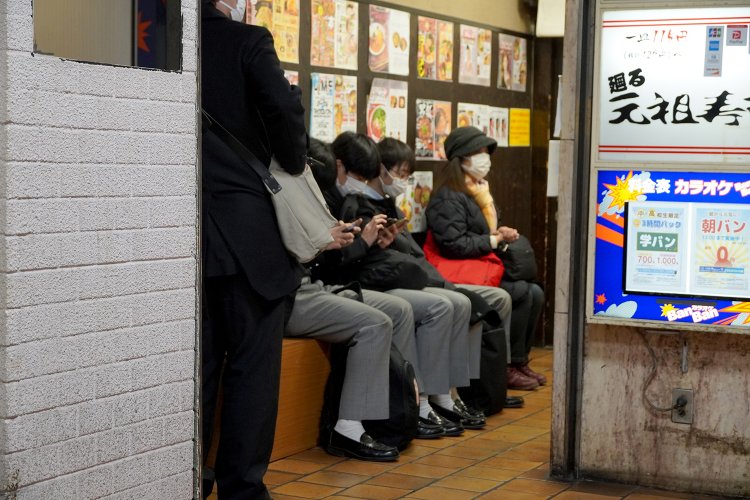 濃厚な味だが老若男女に受け入れられている。