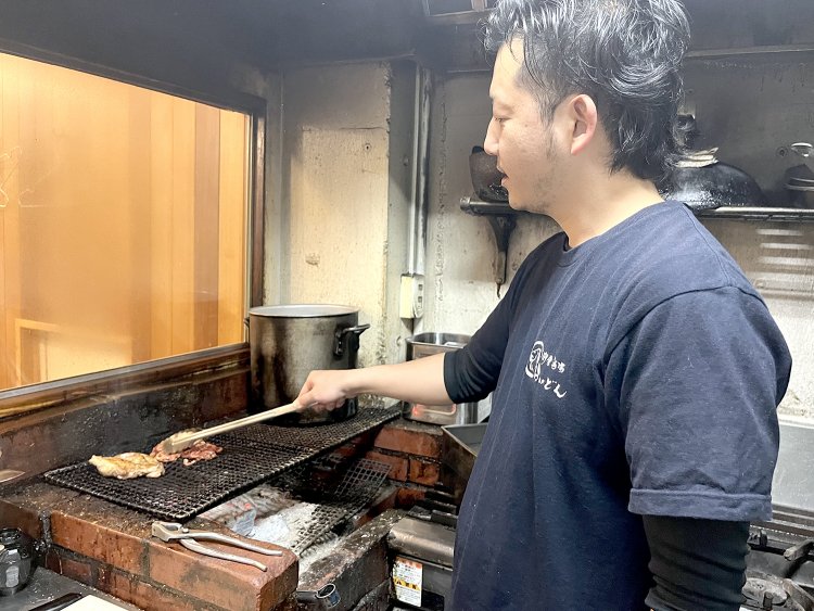 「お客さまのランチの時間は限られているので、すぐにお出しできるよう体勢を整えています」という。