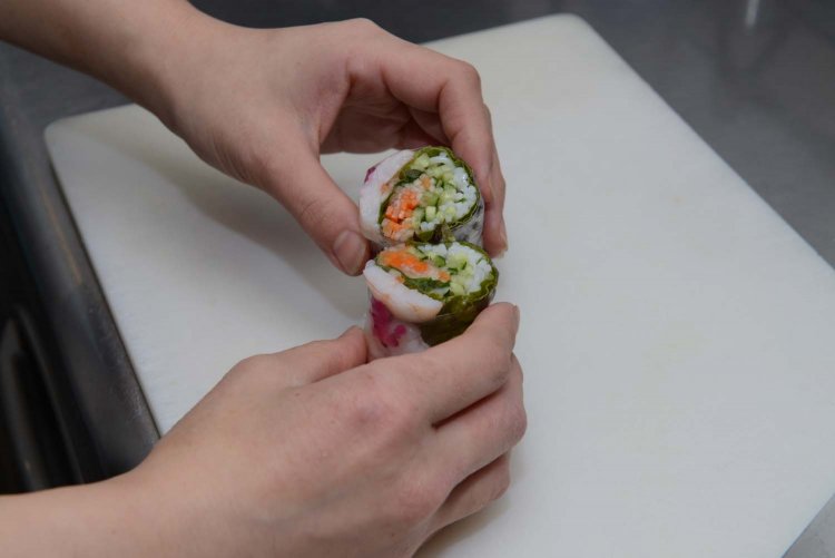 食べるのがもったいなく感じてしまうほどきれい。