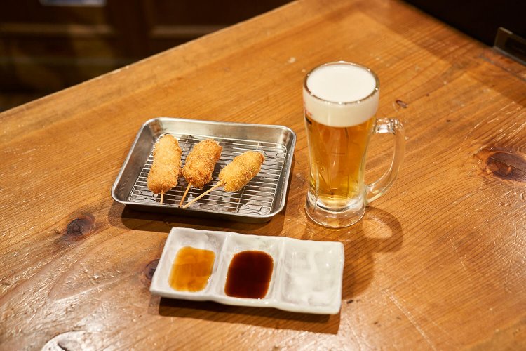 酔ってってセット1,200円（税込）。ドリンクはもう1杯注文できます。