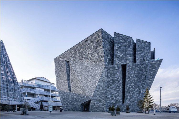 角川武蔵野ミュージアム