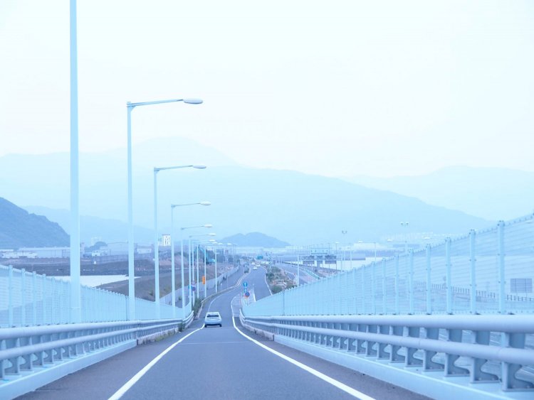 【カメラガールズ】いつもの写真に色彩効果をプラス