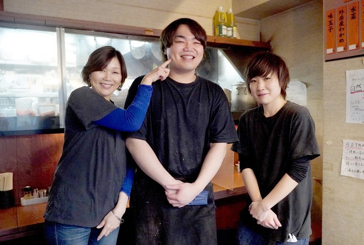 左が店長の遠藤さん。