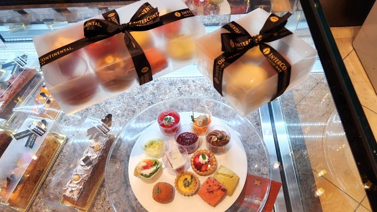 ザ・ショップ N.Y.ラウンジブティック