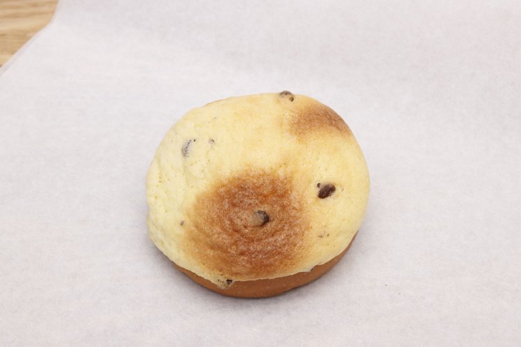 チョコレートチップメロンパン173円。