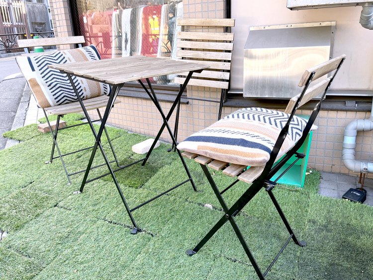 「ワンちゃん連れのお客様専用のお席もあります。お散歩の帰りに寄っていただく方も多いですね」としょうこさん。