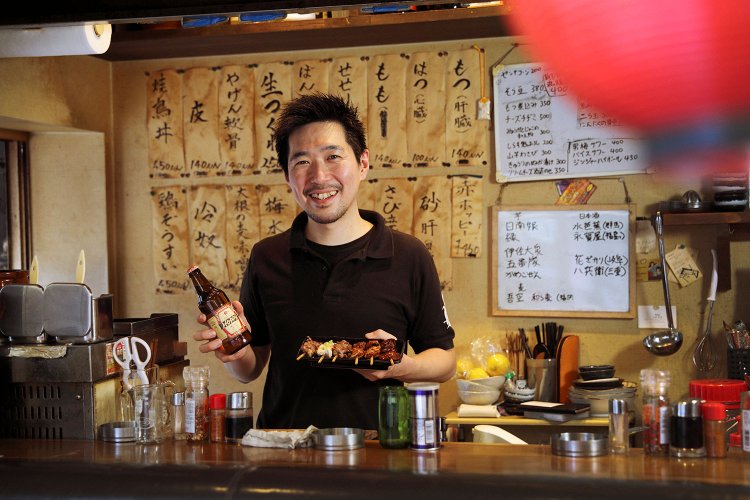 気さくな立ち飲み『阿佐立ち』。