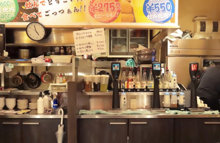 さまざまなフレーバーで楽しめる無限サワー。