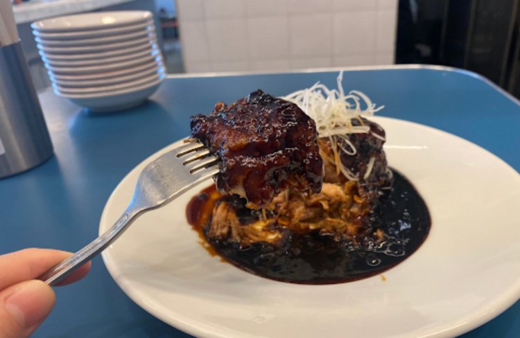 骨なしスペアリブの黒酢豚980円