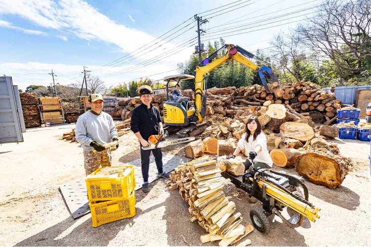 火つけの良さや火持ちなど多様な薪を用意！