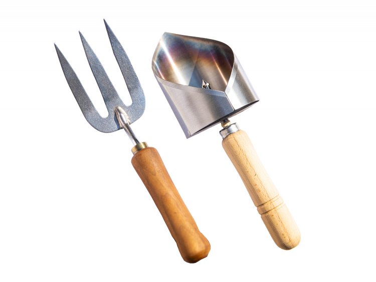 『harumien』で燕三条製の美しい園芸道具を発見！