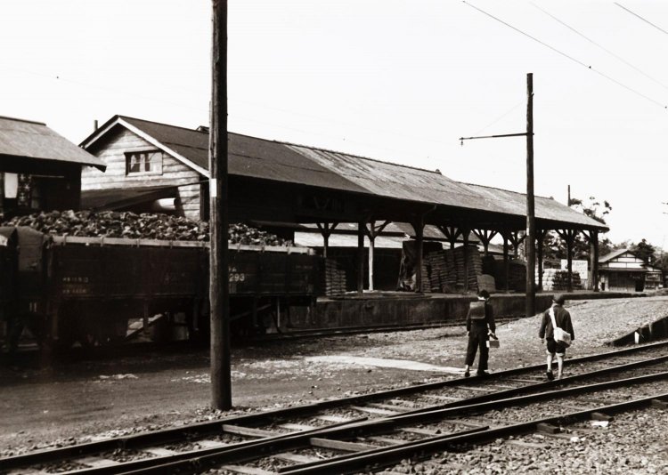 【散歩の達人】〝町がつくる、町の鉄道〝の軌跡