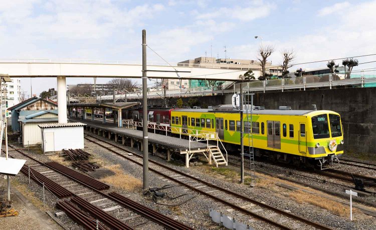 2021年12月から登場したオムライス電車。2023年8月に車両組み換え予定。