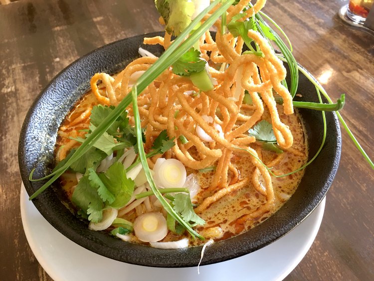 CHAI YAI（ちゃい やい）