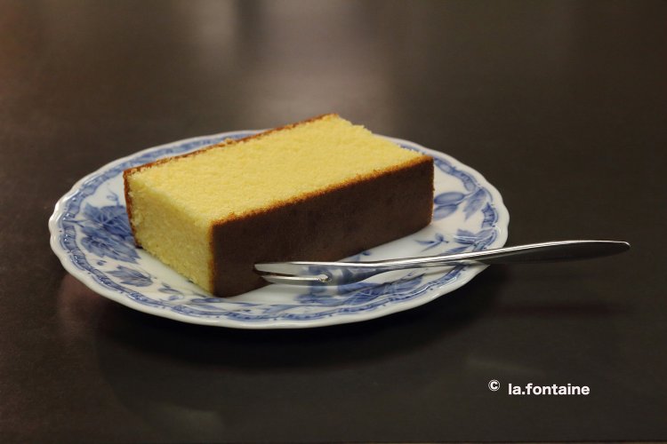 卵のやさしい風味と甘さが口いっぱいに広がる。