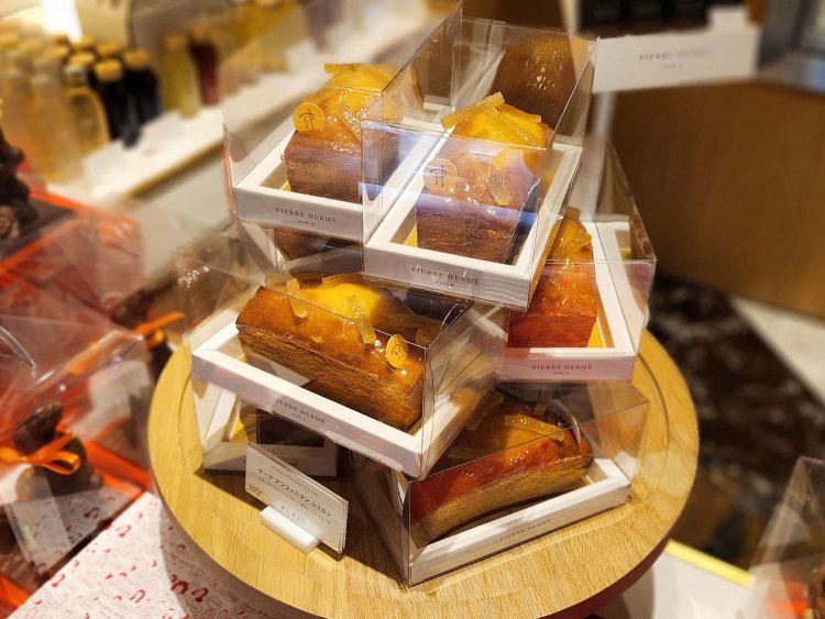 ケーク アンフィニマン シトロン1620円。