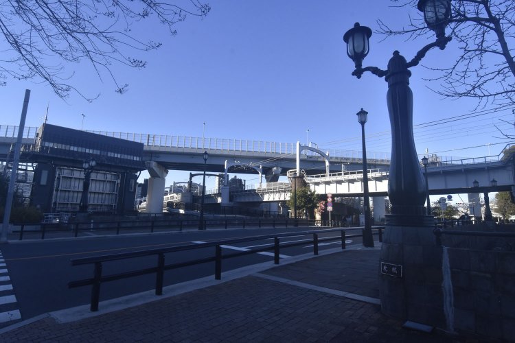 さまざまな池波作品に登場する枕橋（源森橋）。