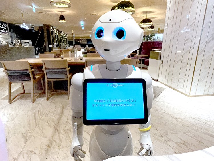 「その服、とてもお似合いですね！」と褒められました。いやはや、お気遣いどうも（照笑）。