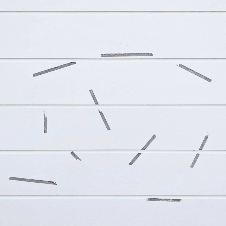 ランダムすぎるポスター跡。