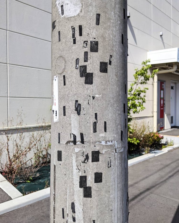 テープを贅沢に使う派と節約して使う派が混在？