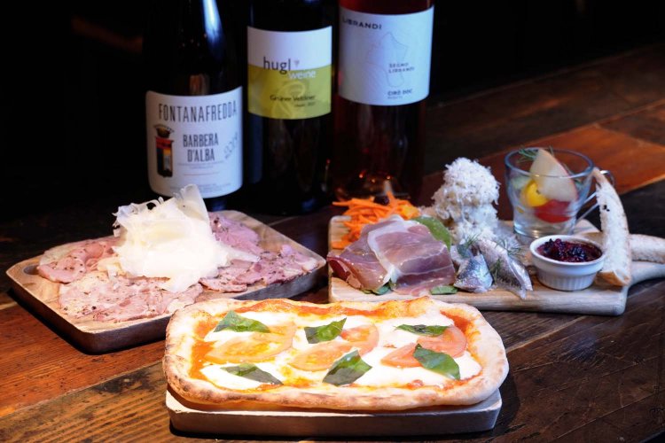 池袋ワイン倶楽部（いけぶくろわいんくらぶ）