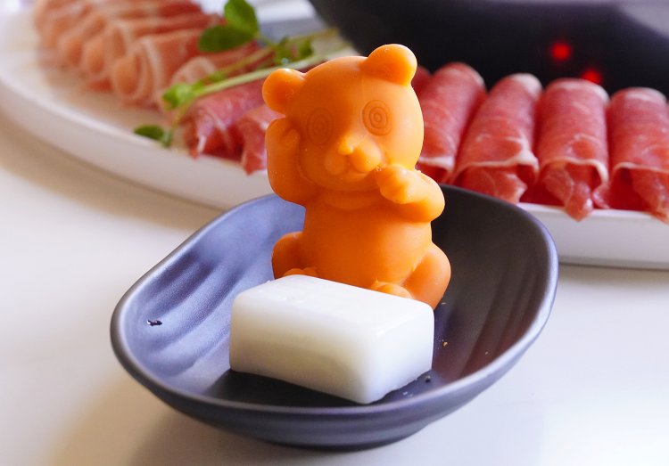 オレンジ色の憎いヤツ。