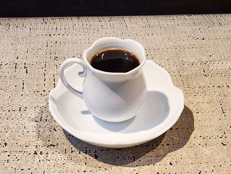 北海道クラシックブレンド珈琲 860円。