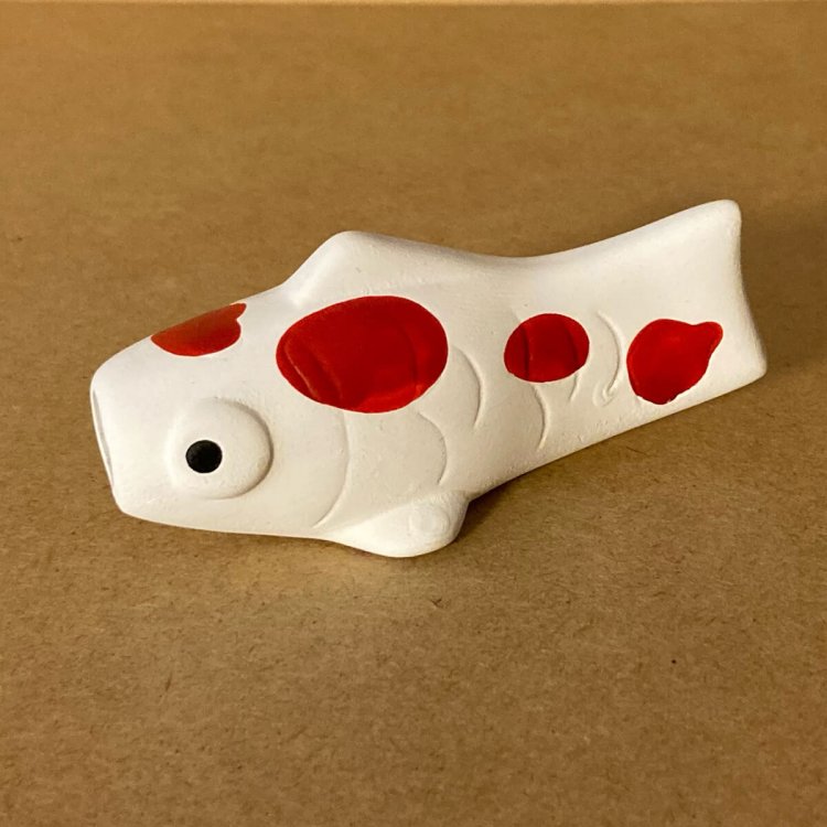 広島護國神社は鯉城と呼ばれる広島城址公園内にあるため、鯉にゆかりがあると言える。むろんカープファンも多く訪れる。