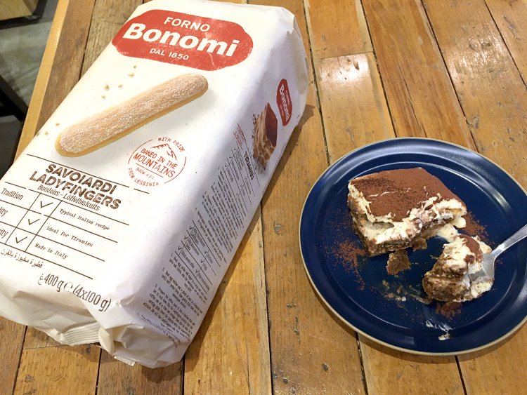 本場と同じ食感と味わいのためには、マスカルポーネチーズとフィンガービスケットの組み合わせは不可欠だそう。