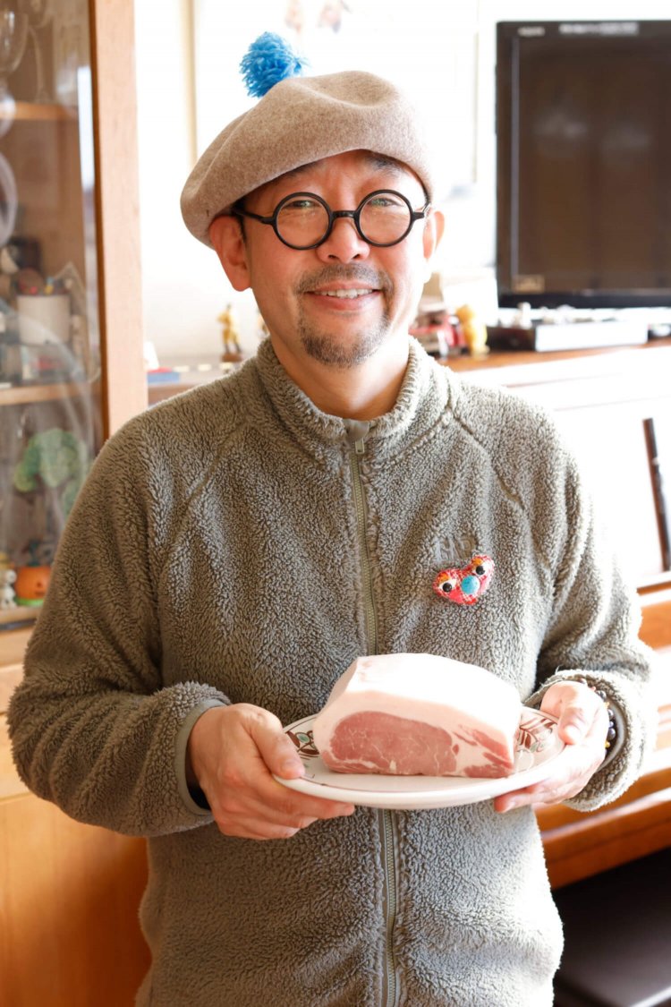 「上質な霜降り！脂身の甘みがたまりません」と松﨑義人さん。