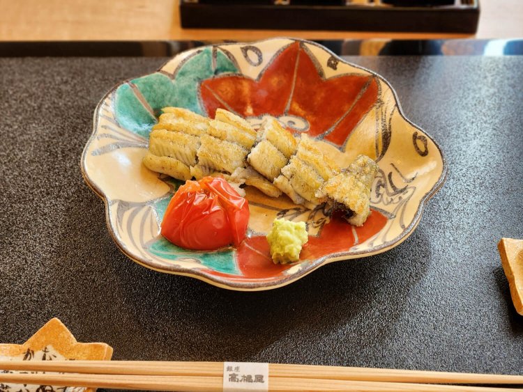 割きたてうなぎ白焼き。