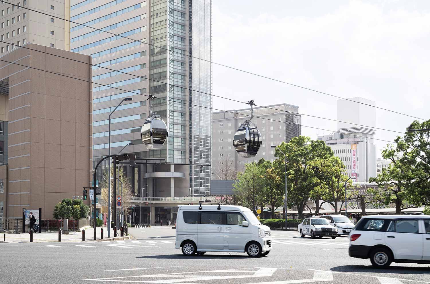 桜木町駅と横浜ワールドポーターズを結ぶ日本初の都市型循環式ロープウェイ、YOKOHAMA AIR CABIN（R）。