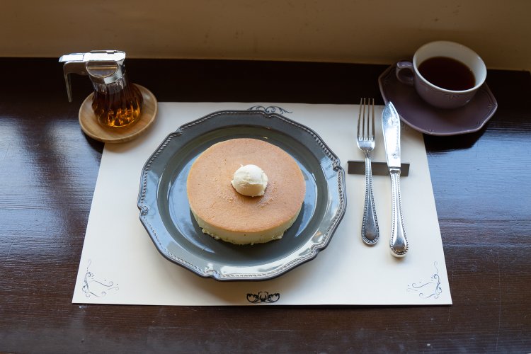 フランス式ホットケーキ　Single 880円。こう見えて、ボリュームあり。