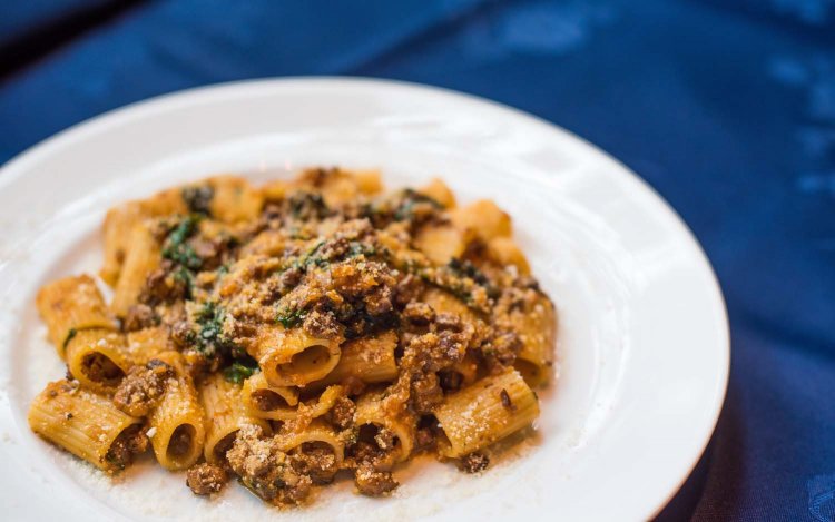 旨みが強い黒毛和牛が味の決め手の、こだわりの伝統レシピ！お肉たっぷりボロネーゼ。