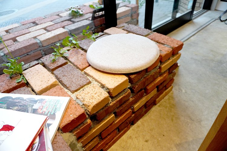 どことなく温かみが感じられるのは、アリエルさんに対するご主人の想いが込められているから。