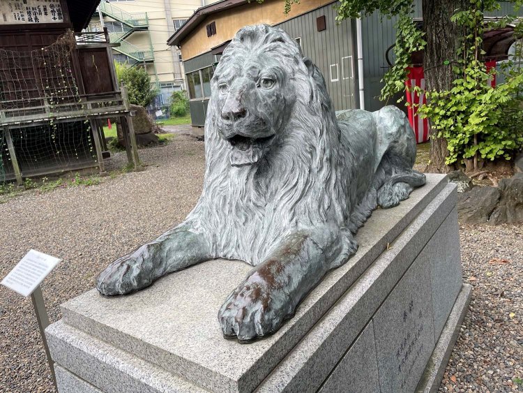 寺社で見つけた動物