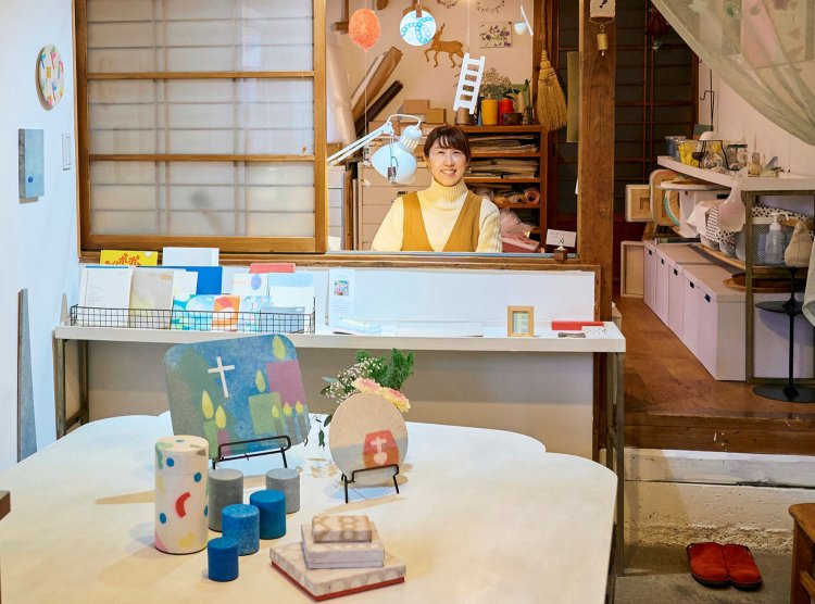 『Atelier 紙と青』。