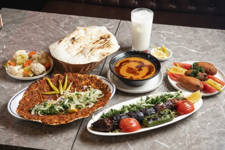 KOR'S CAFE KEBAB（コール カフェ ケバブ）