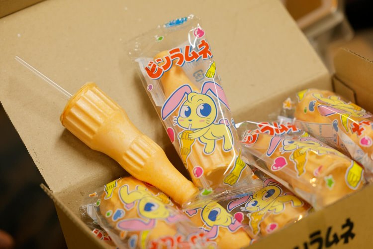駄菓子はこのままなくなってしまうのか!?～ビンラムネ復活の仕掛人に聞く～