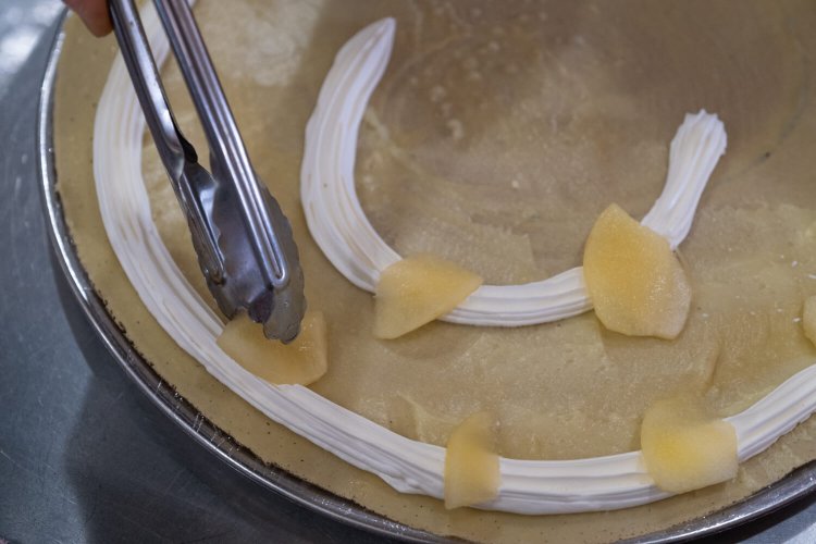 無駄のない手際のよさも見事だ。