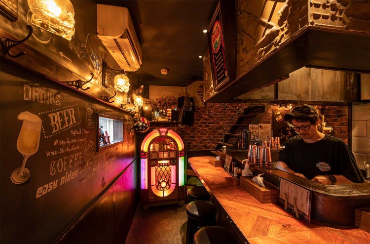 【散歩の達人】歌舞伎町アップデート