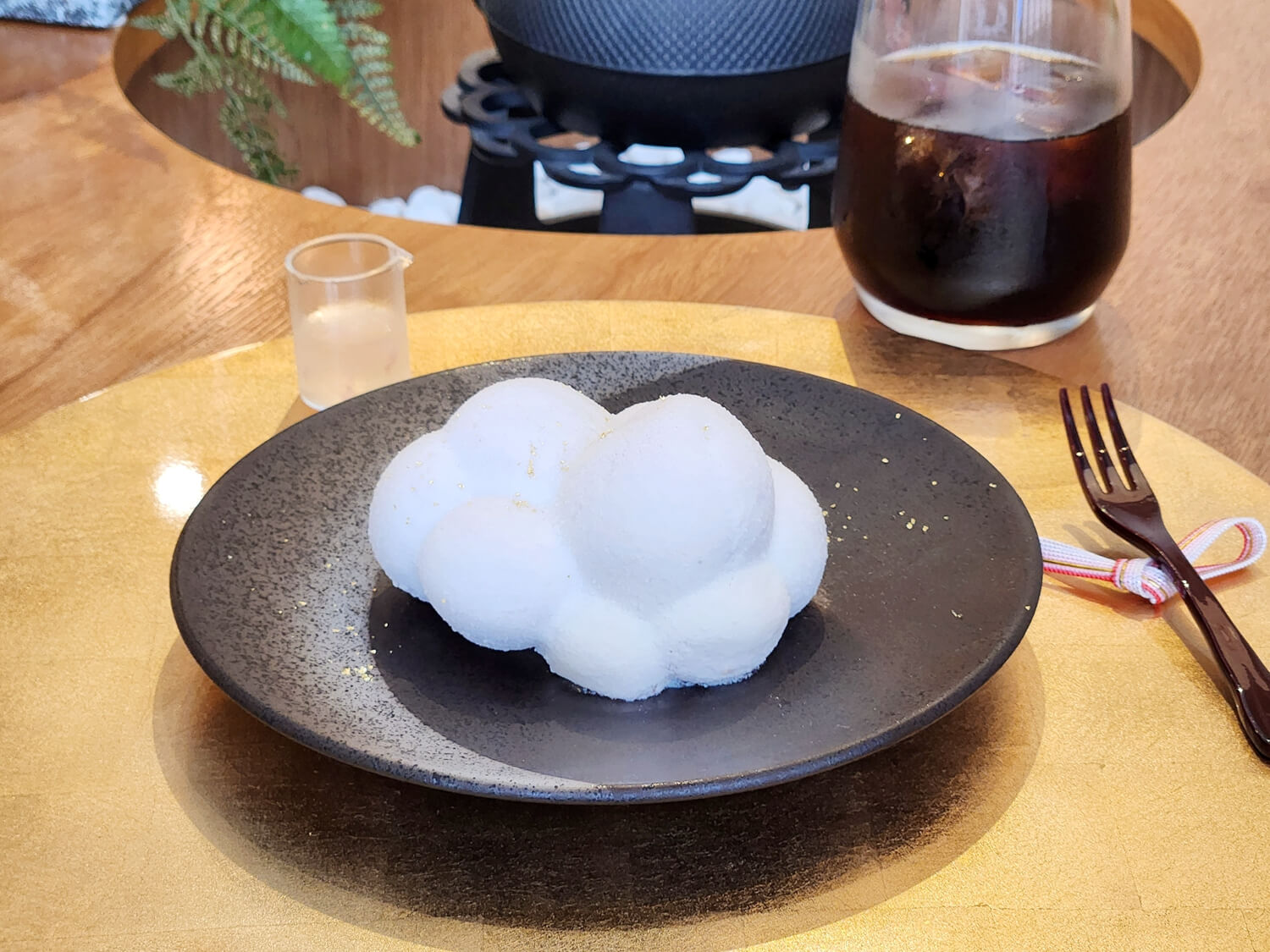 くくりひめの彩雲ケーキ ドリンクセット 1700円。