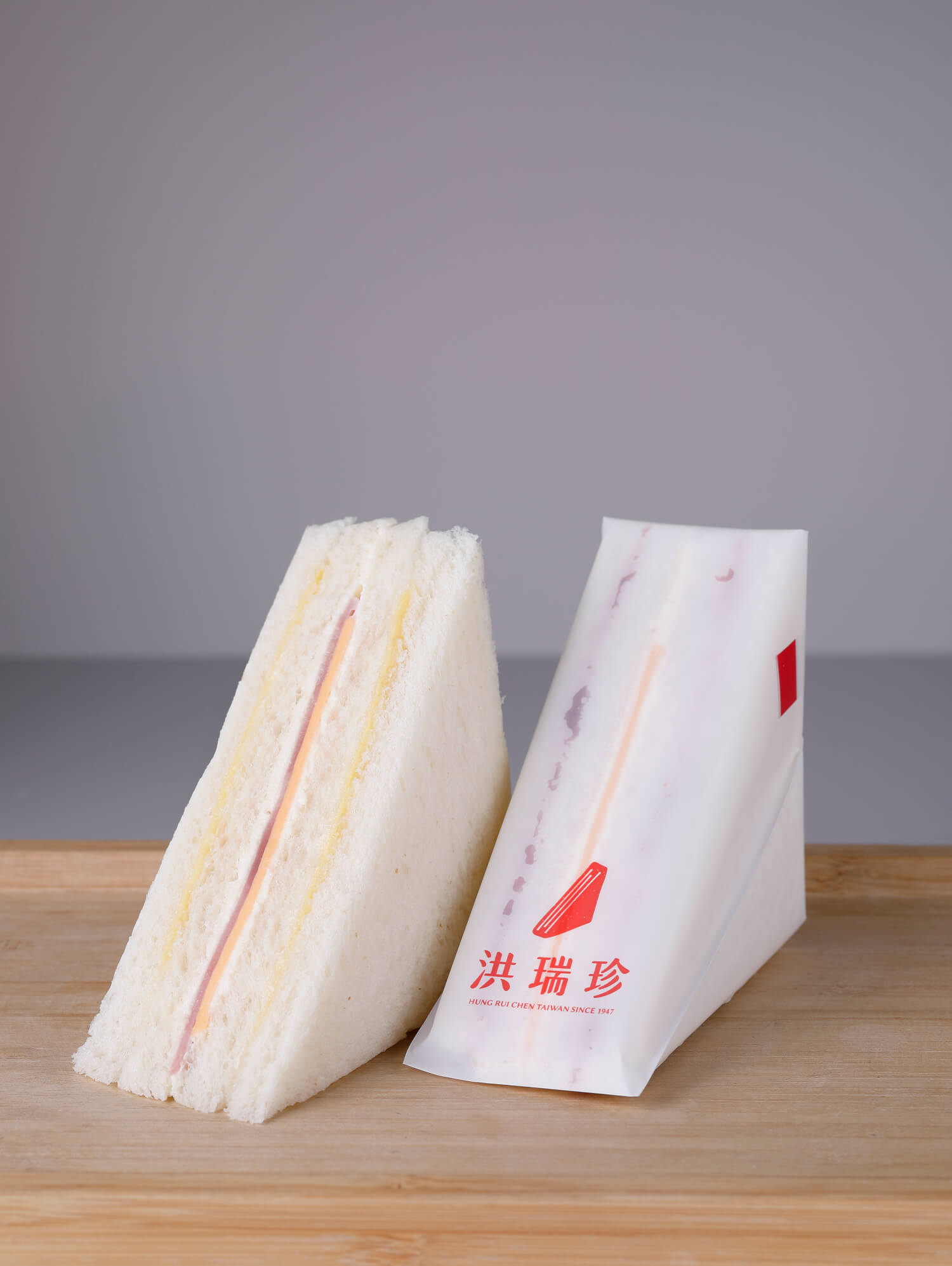 滿漢（マンハン）サンドイッチ390円。