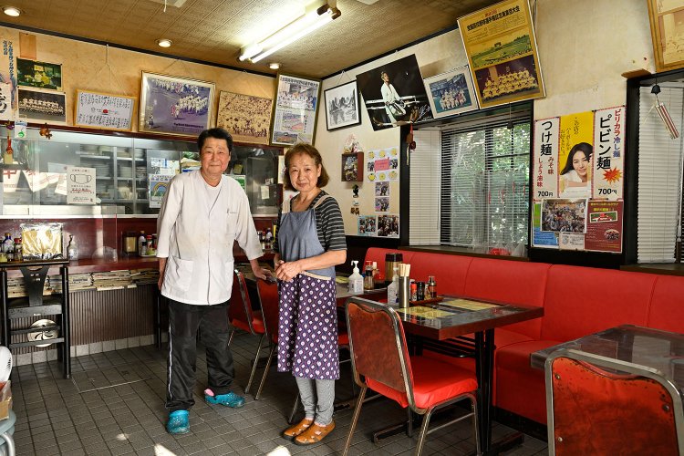 丸山好治（こうじ）さん、眞喜子さんご夫婦。